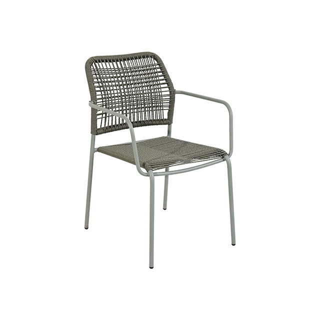 The Courtyard And Garden Tables And Chairs Are Simple And Casual. The Outdoor Tables And Chairs Are Modern Ironwork, Waterproof And Sun-Proof