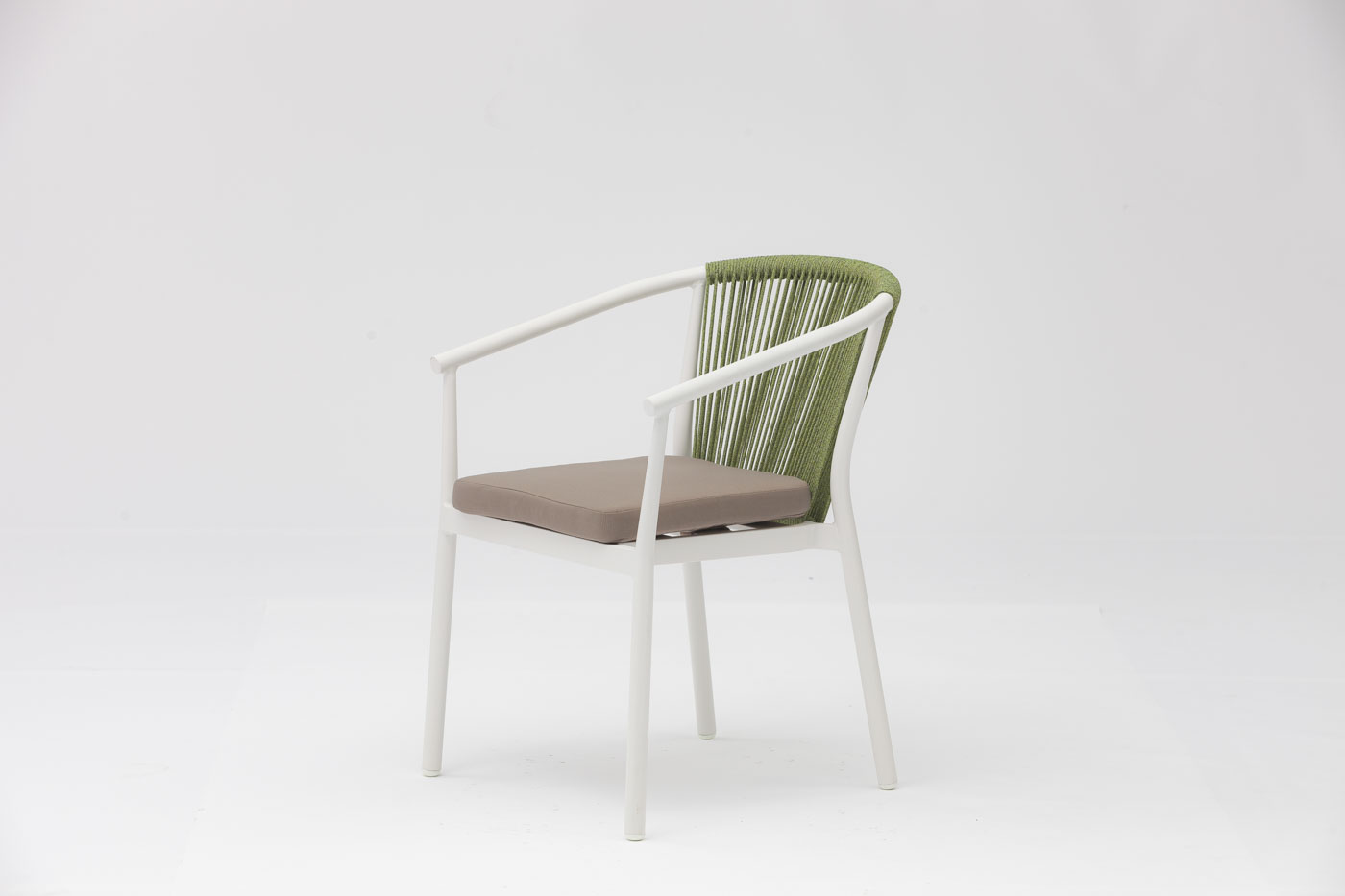 New Modern Hot Selling Rope Art Design Elastic Soft Back Cushion Aluminum Terrace Beach Garden Rope Outdoor Chair