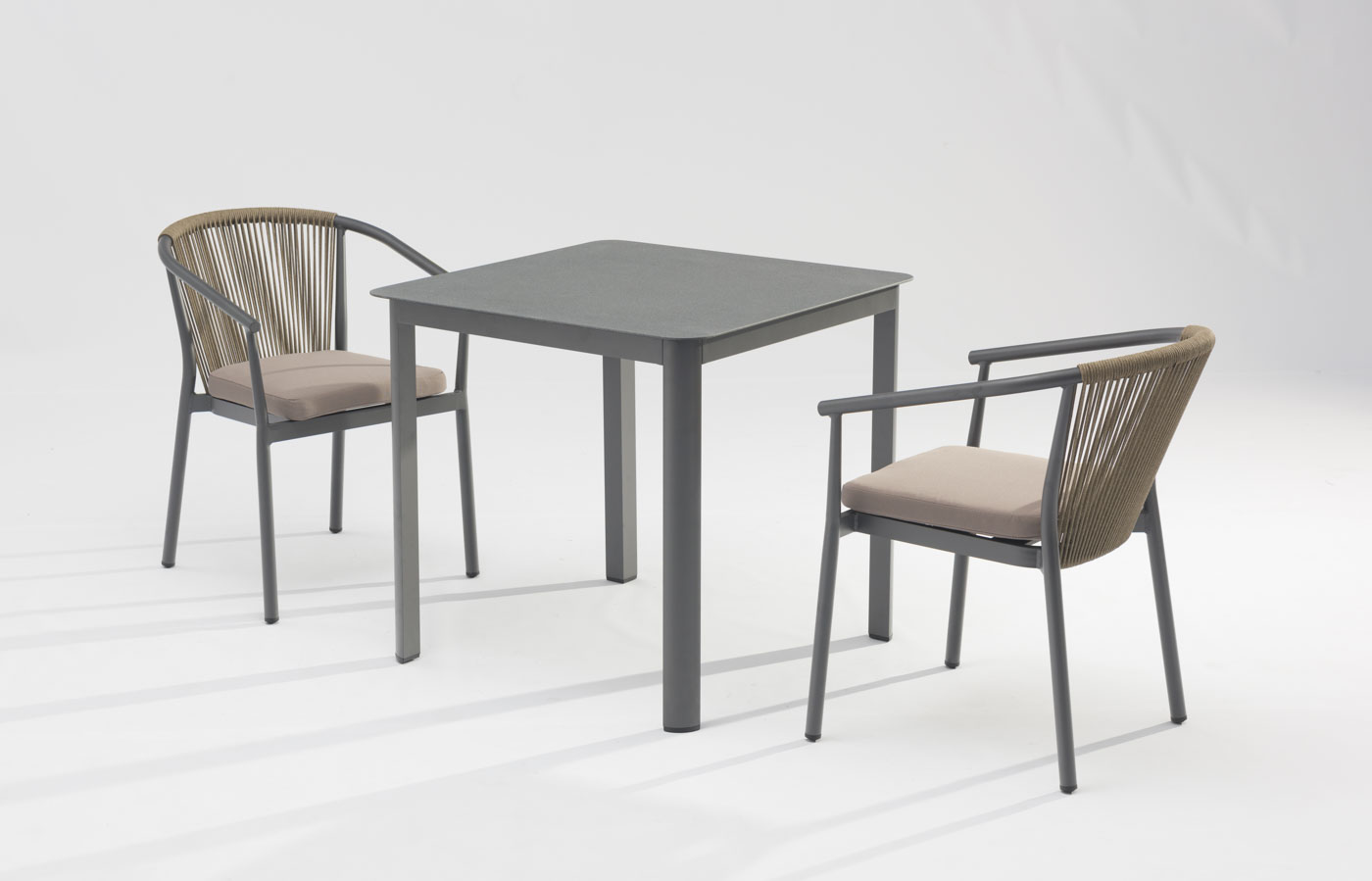 New Modern Hot Selling Rope Art Design Elastic Soft Back Cushion Aluminum Terrace Beach Garden Rope Outdoor Chair