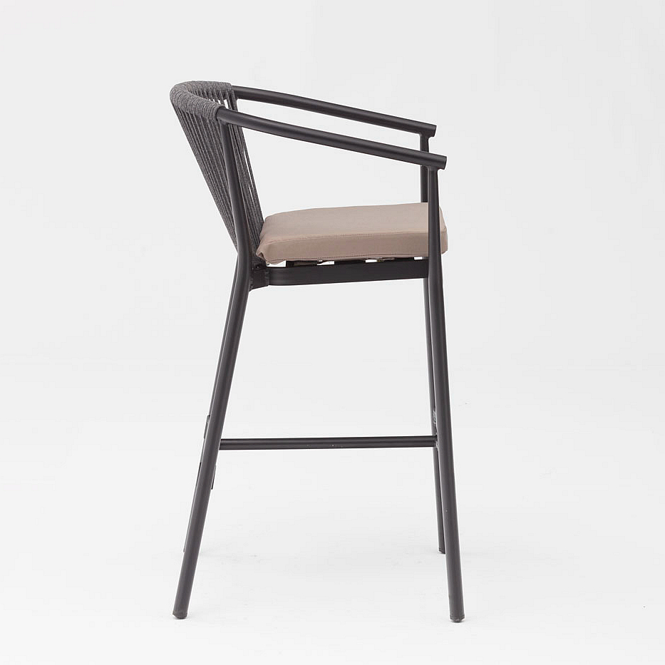 Modern New Hot Sale Rope Art Design Elastic Soft Back Cushion Aluminum Terrace Party Pub Outdoor Rope Bar Chair