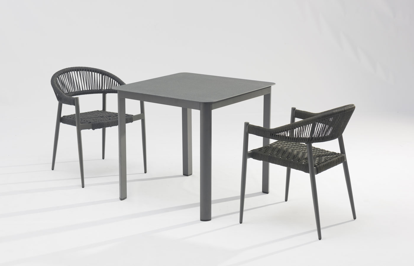 New Design Durable Elastic Soft Rope Braided Aluminum Frame Modern Garden Terrace Rope Outdoor Chair