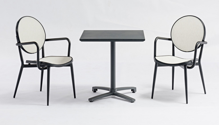 Bar And Cafe Stackable Aluminum Textilene Restaurant Chairs