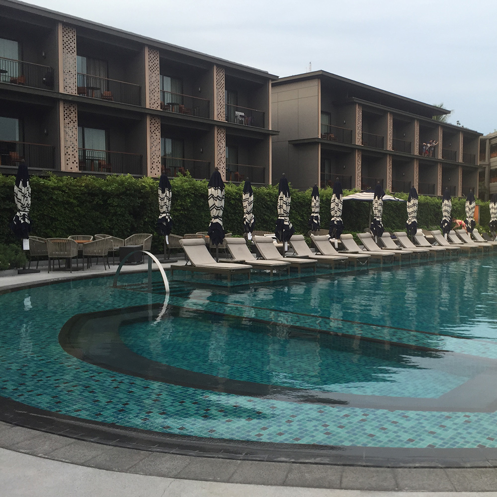 Outdoor Portable Folding Round Beach Sunbed